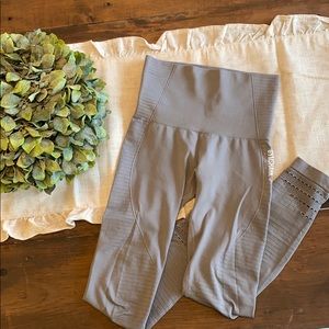 Gray Gymshark Leggings